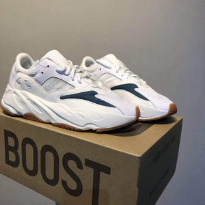 Adidas Yeezy Boost 700 - White