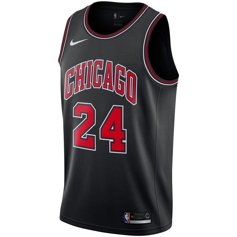 24-Lauri Markkanen Chicago Bulls Swingman Jersey - Statement Edition – Black
