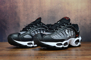 Nike Air SUPREME - Black