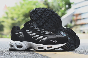 Nike Air AIR WORLD - Black