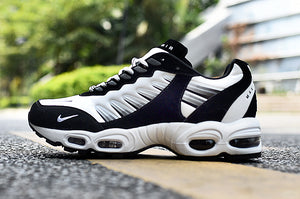 Nike Air AIR WORLD - Black