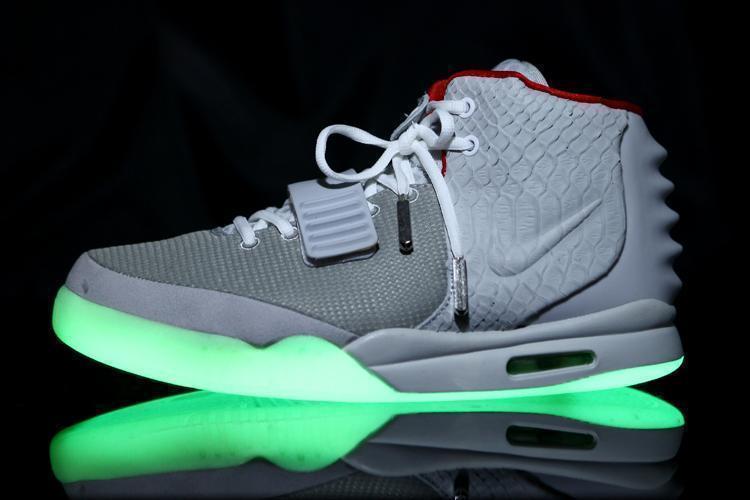 Nike Air YEEZY 2 Black/Grey