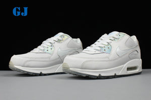 Nike Air Max 90 Prem Sneaker